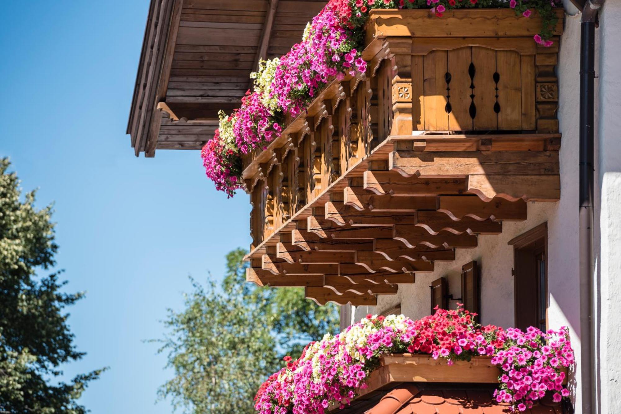 Hotel Peter Petersberg Exterior photo