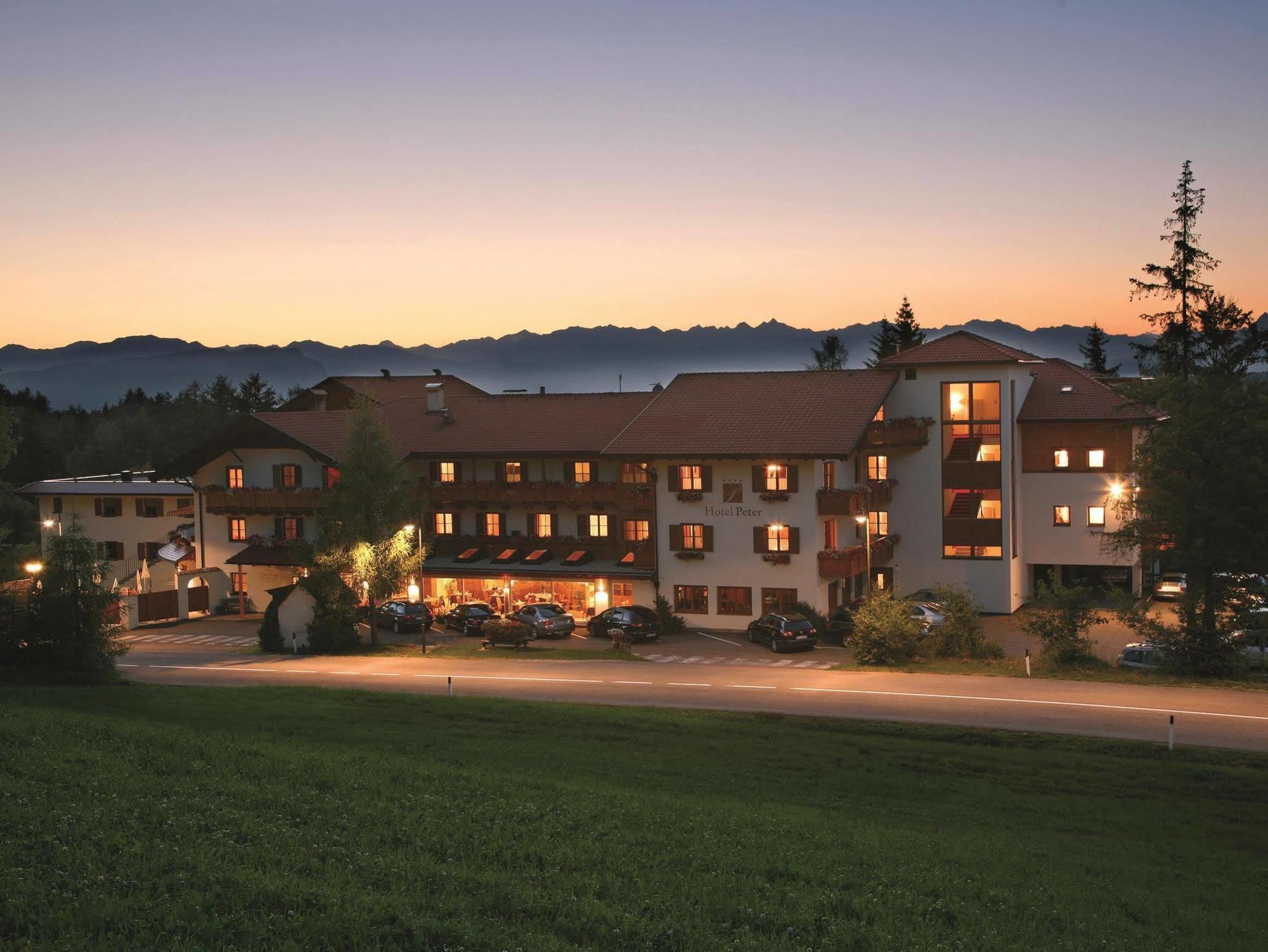 Hotel Peter Petersberg Exterior photo